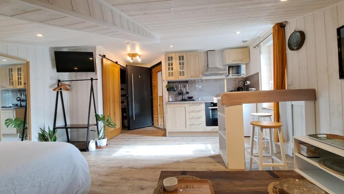 Studio-Centre Ville Chateaubriant Bilik gambar